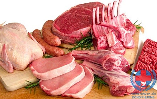 Bệnh nấm da kiêng ăn gì chính là thịt bò, thịt gà